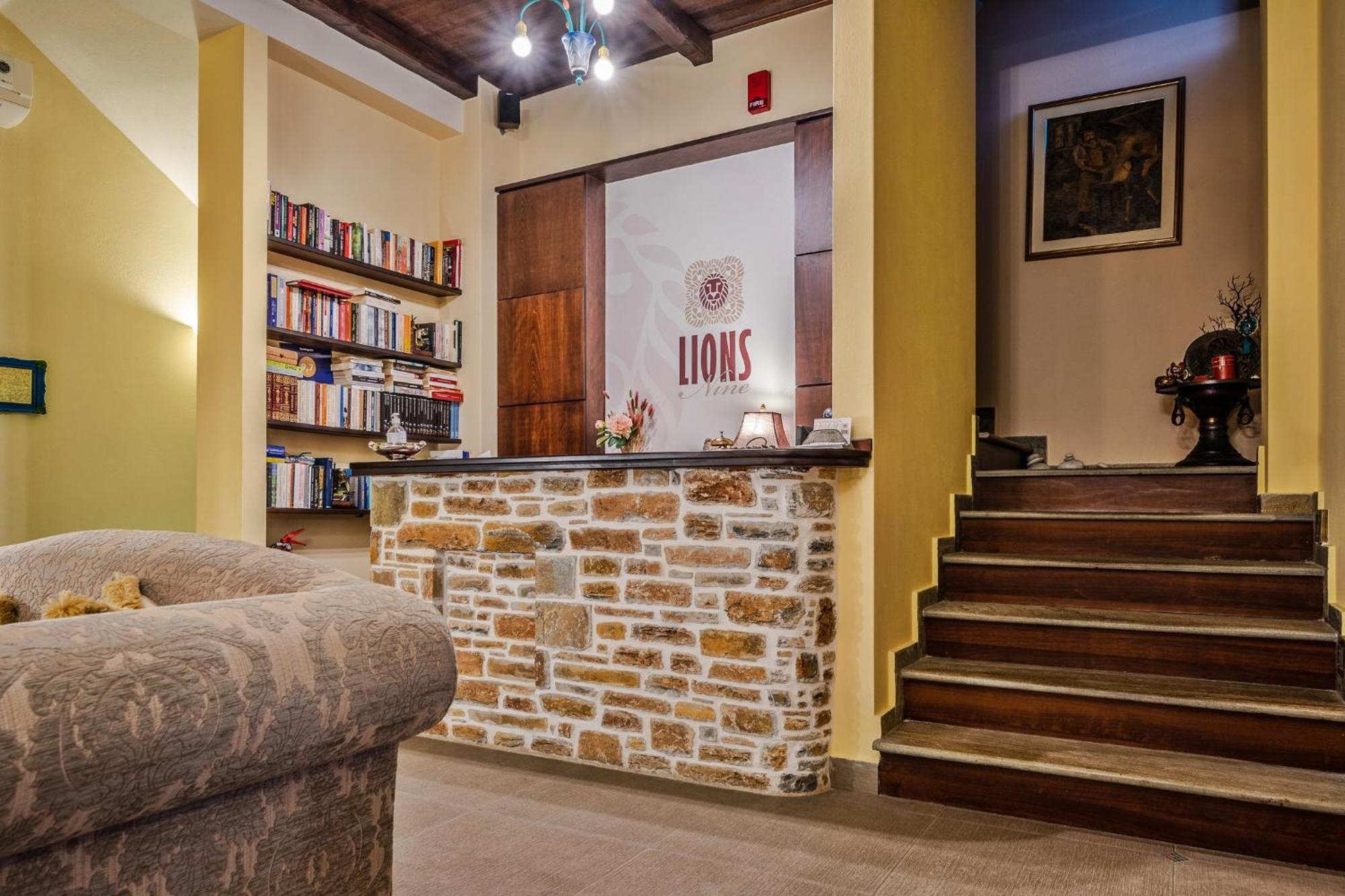Lions Nine Aparthotel Mouresi Luaran gambar