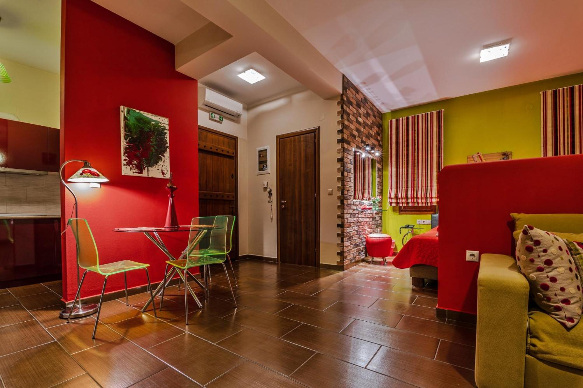 Lions Nine Aparthotel Mouresi Luaran gambar